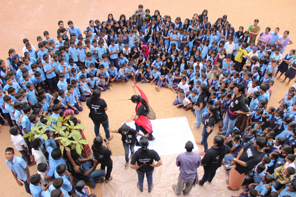 Aloysius students present street play on Dengue at Bengre